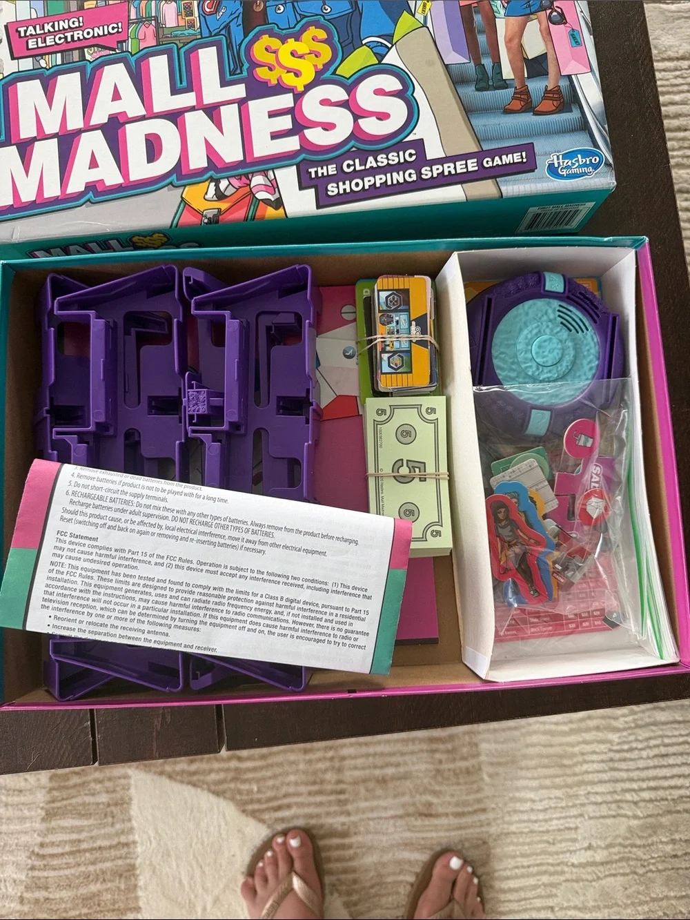 Hasbro Mall Madness Game Box – Blue, Pink, Yellow Artwork